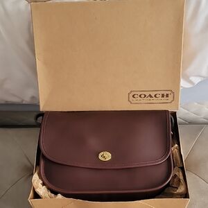 Coach Vintage Leather City Shoulder Bag